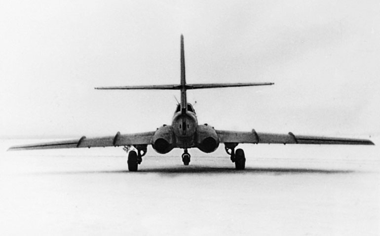 Иллюстрация к книге — Неизвестный Ильюшин. Триумфы отечественного авиапрома [i_055.jpg]