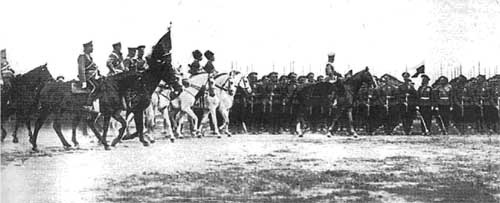 Иллюстрация к книге — Российские юнкера. 1864-1917 гг. История военных училищ [i_016.jpg]