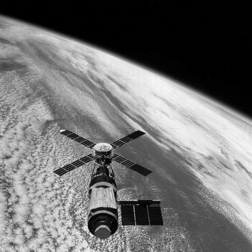 Иллюстрация к книге — Секреты американской космонавтики [i_085.jpg]