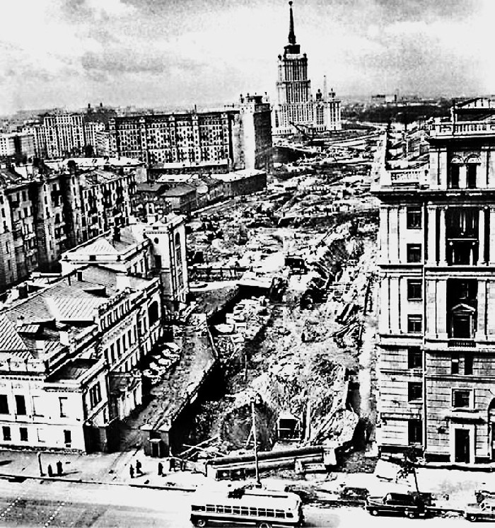 Иллюстрация к книге — Пилигрим [_426.jpg]