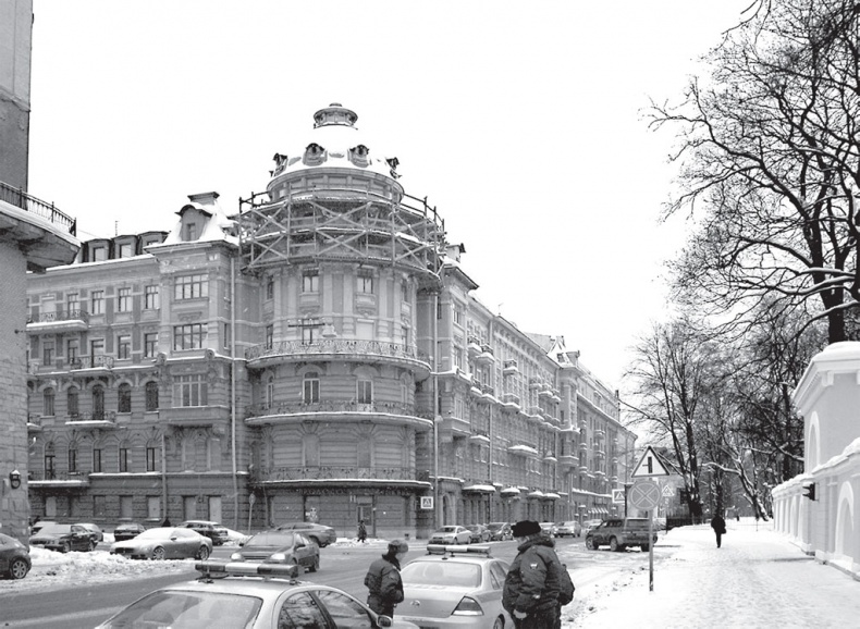 Иллюстрация к книге — Исторические здания Петербурга. Прошлое и современность. Адреса и обитатели [_118.jpg]