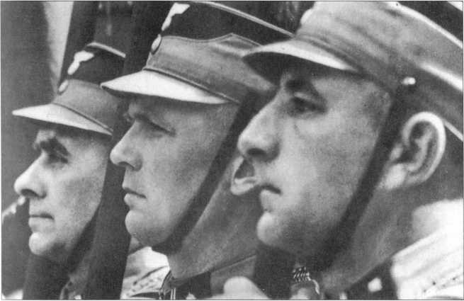 Иллюстрация к книге — Wehrmacht. Сухопутные войска III Рейха [i_005.jpg]