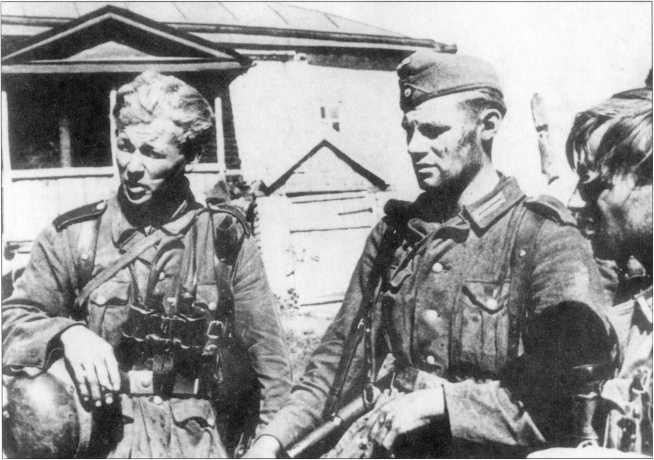 Иллюстрация к книге — Wehrmacht. Сухопутные войска III Рейха [i_102.jpg]