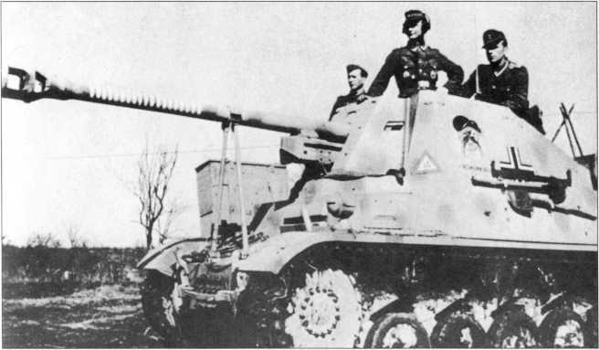 Иллюстрация к книге — Wehrmacht. Сухопутные войска III Рейха [i_179.jpg]