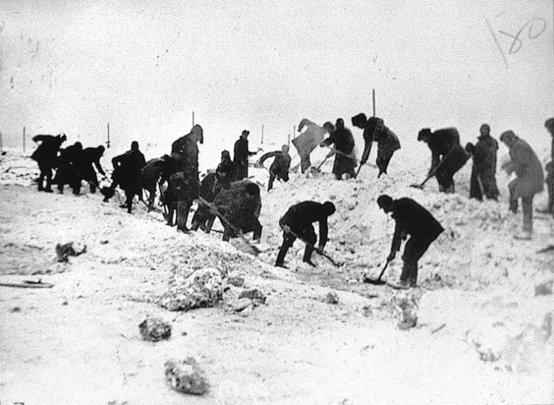 Иллюстрация к книге — ГУЛАГ [i_028.jpg]