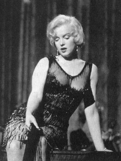 Иллюстрация к книге — История груди [i_080.jpg]