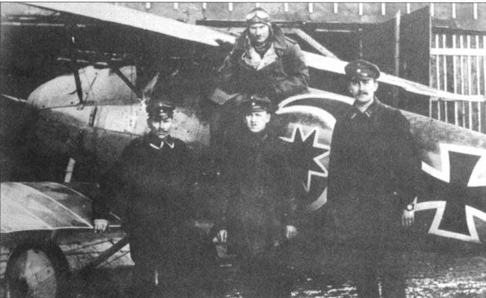 Иллюстрация к книге — Боевое применение германских истребителей Albatros в Первой мировой войне [pic_25.jpg]