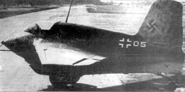 Иллюстрация к книге — Me 163 ракетный истребитель Люфтваффе [pic_41.jpg]