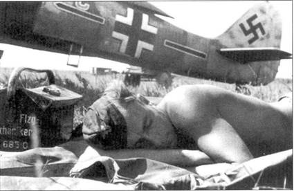 Иллюстрация к книге — Асы люфтваффе. Пилоты Fw 190 на Восточном фронте [pic_48.jpg]