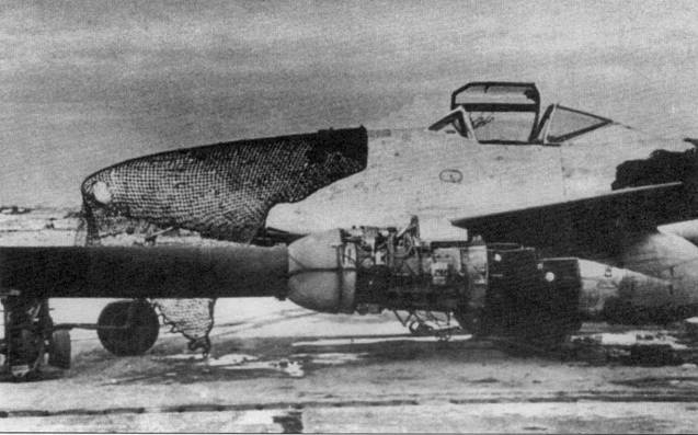 Иллюстрация к книге — Me 262 последняя надежда Люфтваффе Часть 1 [pic_21.jpg]