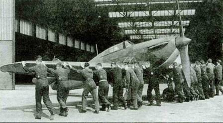 Иллюстрация к книге — Hawker Hurricane. Часть 3 [pic_3.jpg]