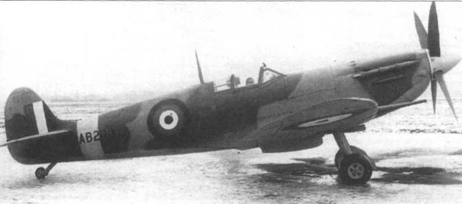 Иллюстрация к книге — Supermarine Spitfire. Часть 1 [pic_88.jpg]