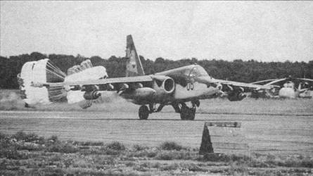 Иллюстрация к книге — Су-25 «Грач» [pic_163.jpg]