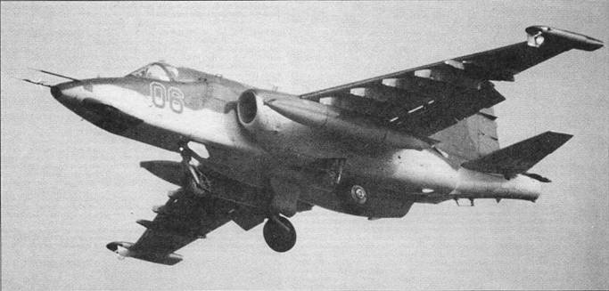 Иллюстрация к книге — Су-25 «Грач» [pic_2.jpg]