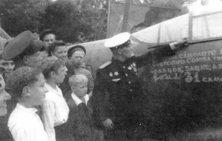 Иллюстрация к книге — Советские асы пилоты ЛаГГ-3, Ла-5/7 [pic_70.jpg]