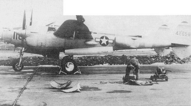 Иллюстрация к книге — Р-38 Lightning Фотоархив [pic_123.jpg]