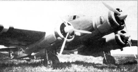 Иллюстрация к книге — Savoia Marchetti S.79 Фотоархив [pic_33.jpg]