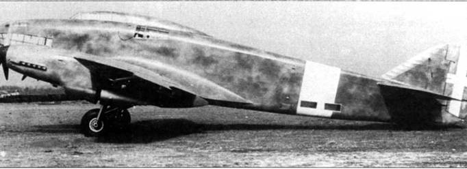 Иллюстрация к книге — Savoia Marchetti S.79 Фотоархив [pic_63.jpg]