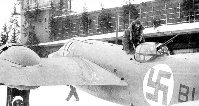 Иллюстрация к книге — ВВС Финляндии 1939-1945 Фотоархив [pic_24.jpg]