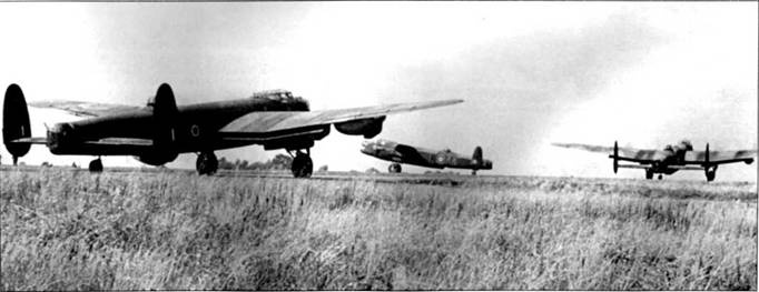 Иллюстрация к книге — Avro Lancaster [pic_120.jpg]