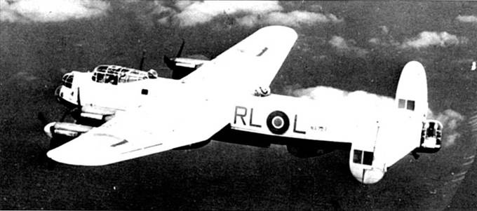 Иллюстрация к книге — Avro Lancaster [pic_163.jpg]