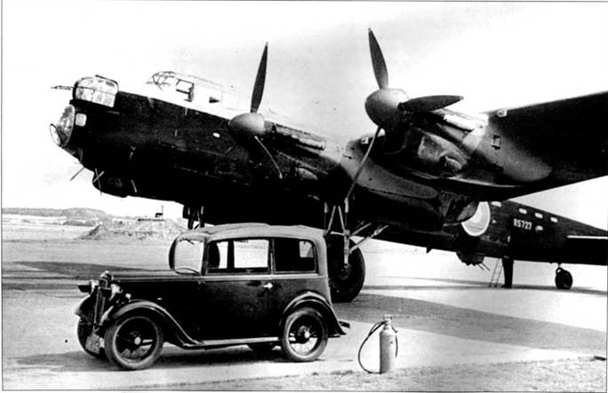 Иллюстрация к книге — Avro Lancaster [pic_72.jpg]