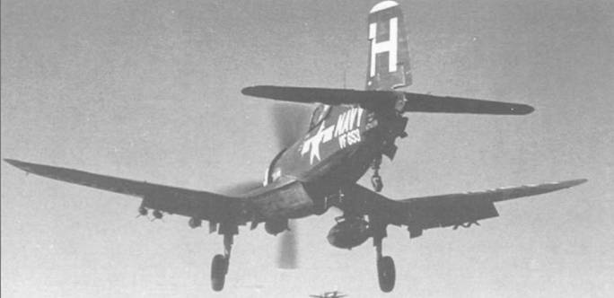 Иллюстрация к книге — F4U Corsair [pic_173.jpg]