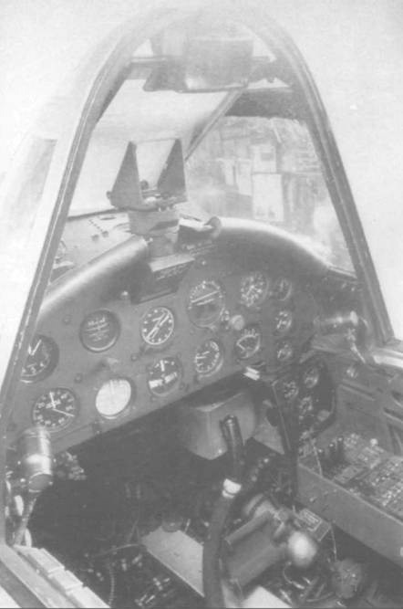 Иллюстрация к книге — F4U Corsair [pic_33.jpg]