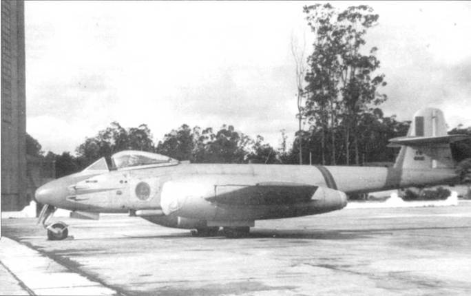 Иллюстрация к книге — Gloster Meteor [pic_47.jpg]