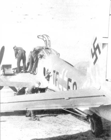 Иллюстрация к книге — Messershmitt Me 210/410 [pic_160.jpg]