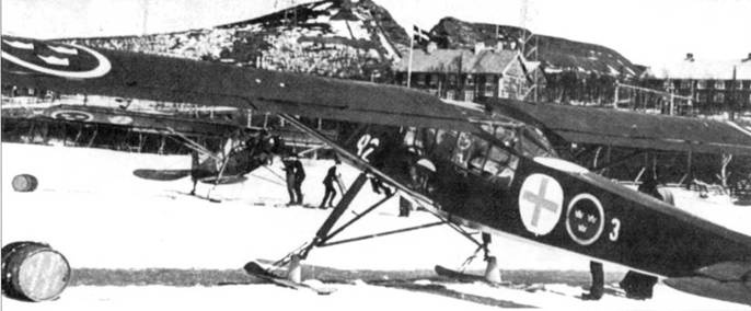 Иллюстрация к книге — Fieseler Storch [pic_152.jpg]