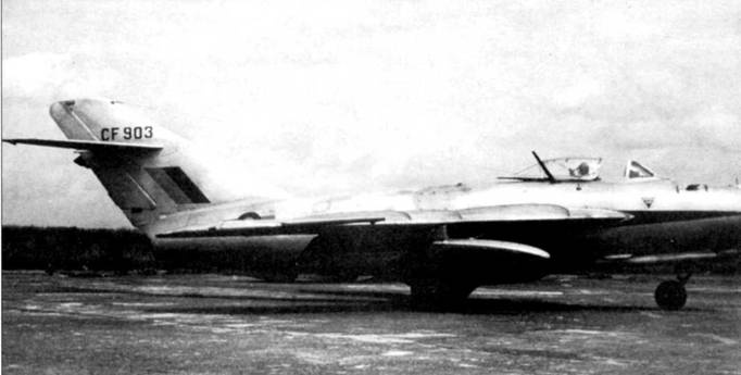 Иллюстрация к книге — МиГ-17 [pic_32.jpg]
