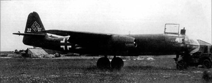 Иллюстрация к книге — Ar 234 «Blitz» [pic_167.jpg]