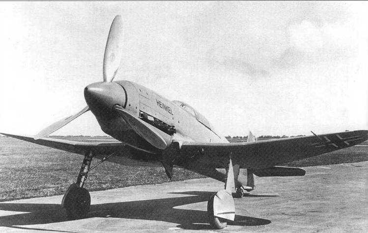 Иллюстрация к книге — Heinkel Не 100 [pic_35.jpg]