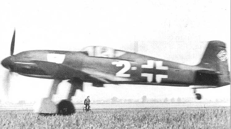 Иллюстрация к книге — Heinkel Не 100 [pic_44.jpg]