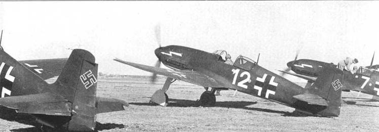 Иллюстрация к книге — Heinkel Не 100 [pic_52.jpg]