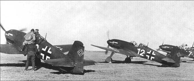 Иллюстрация к книге — Heinkel Не 100 [pic_9.jpg]