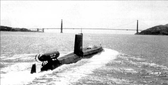 Иллюстрация к книге — Атомные субмарины США [pic_54.jpg]