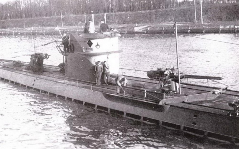 Иллюстрация к книге — Германские субмарины Тип IXC крупным планом [pic_10.jpg]