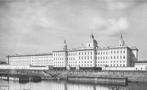 Иллюстрация к книге — &quot;Москва, спаленная пожаром&quot;. Первопрестольная в 1812 году [i_107.jpg]