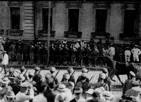 Иллюстрация к книге — Закат и гибель Белого флота. 1918-1924 годы [i_016.jpg]
