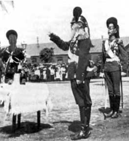 Иллюстрация к книге — Первая мировая война 1914-1918. Кавалерия Российской Императорской Гвардии. Униформа. Вооружение. Организация [i_009.jpg]