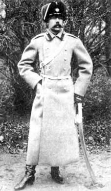 Иллюстрация к книге — Первая мировая война 1914-1918. Кавалерия Российской Императорской Гвардии. Униформа. Вооружение. Организация [i_011.jpg]