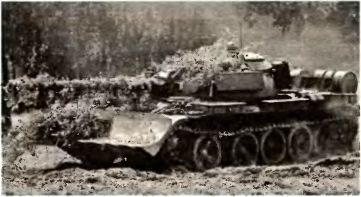 Иллюстрация к книге — Танковый меч страны Советов [i_098.jpg]