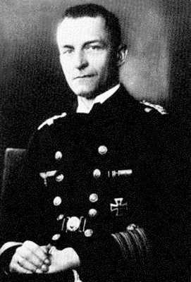 Иллюстрация к книге — Кригсмарине. Военно-морской флот Третьего рейха [i_206.jpg]