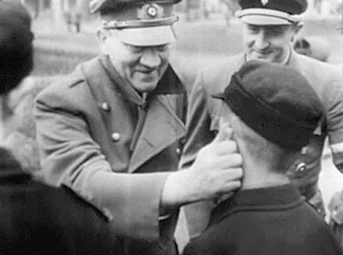 Иллюстрация к книге — Железный крест. Самая известная военная награда Второй мировой войны [i_025.jpg]