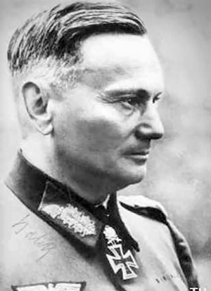 Иллюстрация к книге — Железный крест. Самая известная военная награда Второй мировой войны [i_915.jpg]