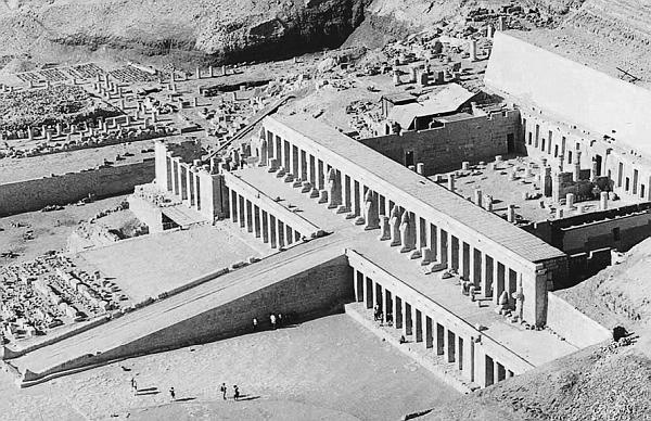 Иллюстрация к книге — Всеобщая история религий мира [_24.jpg]