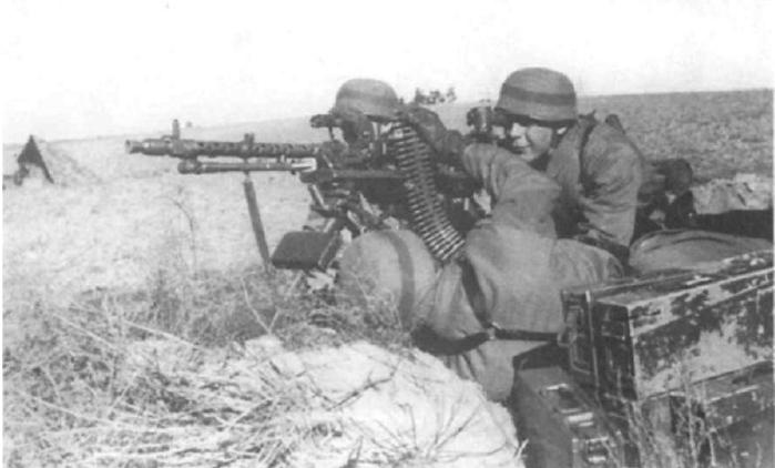 Иллюстрация к книге — Германские парашютисты. 1939-1945 [doc2fb_image_02000004.jpg]