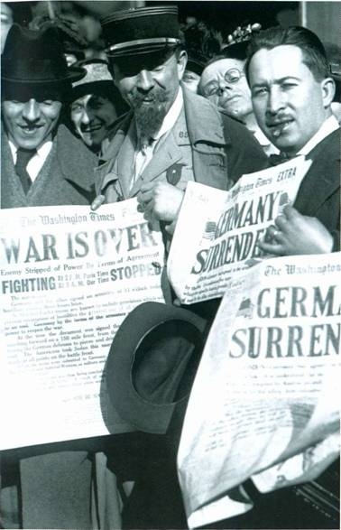 Иллюстрация к книге — Повседневная жизнь Соединенных Штатов в эпоху процветания и &quot;сухого закона&quot; [i_006.jpg]